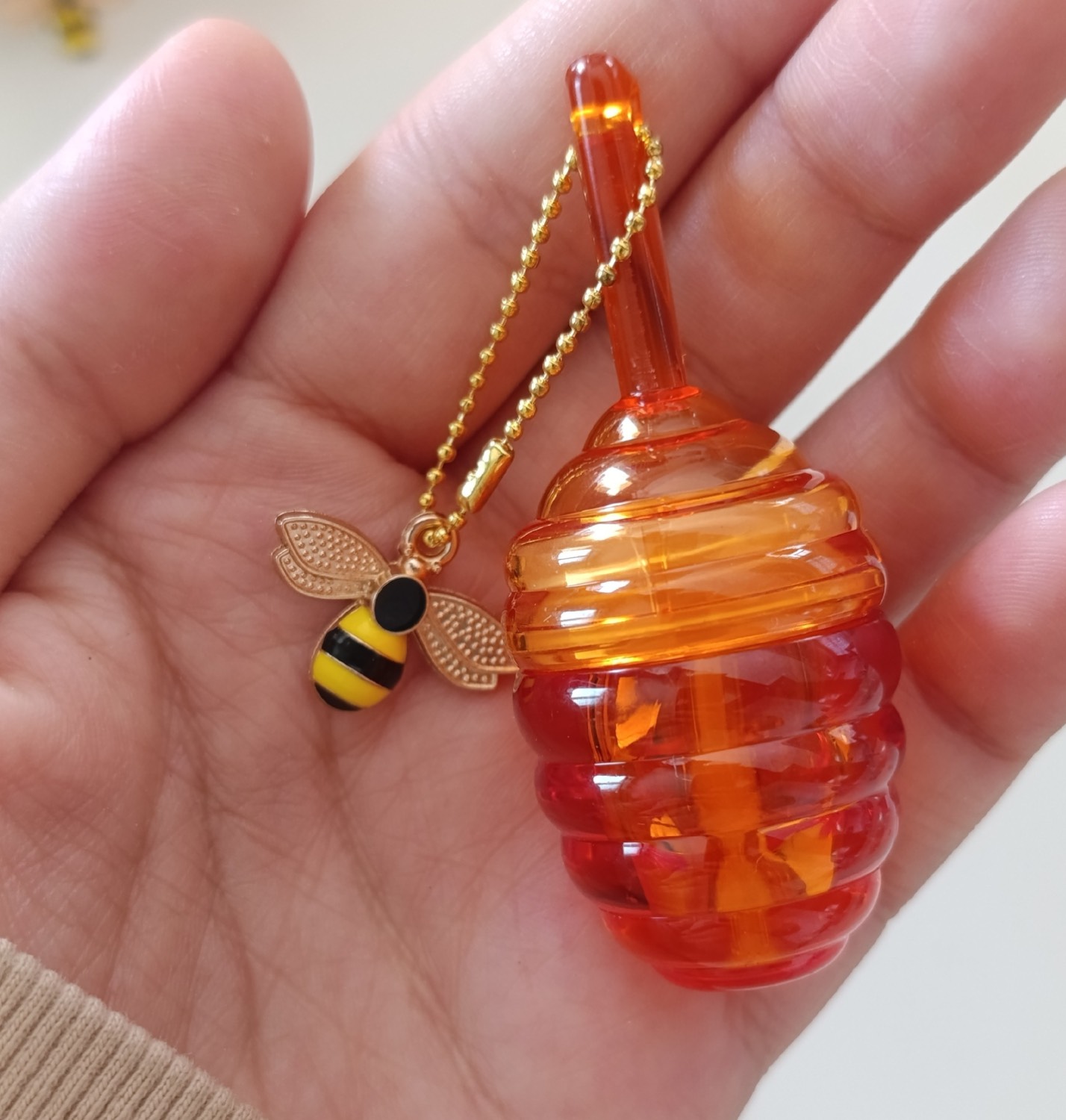 برق لب عسلی اویز دار🍯💛